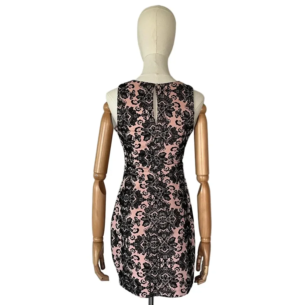 Honey and Rosie Sheath Dress Pink and Black Textured Lace S